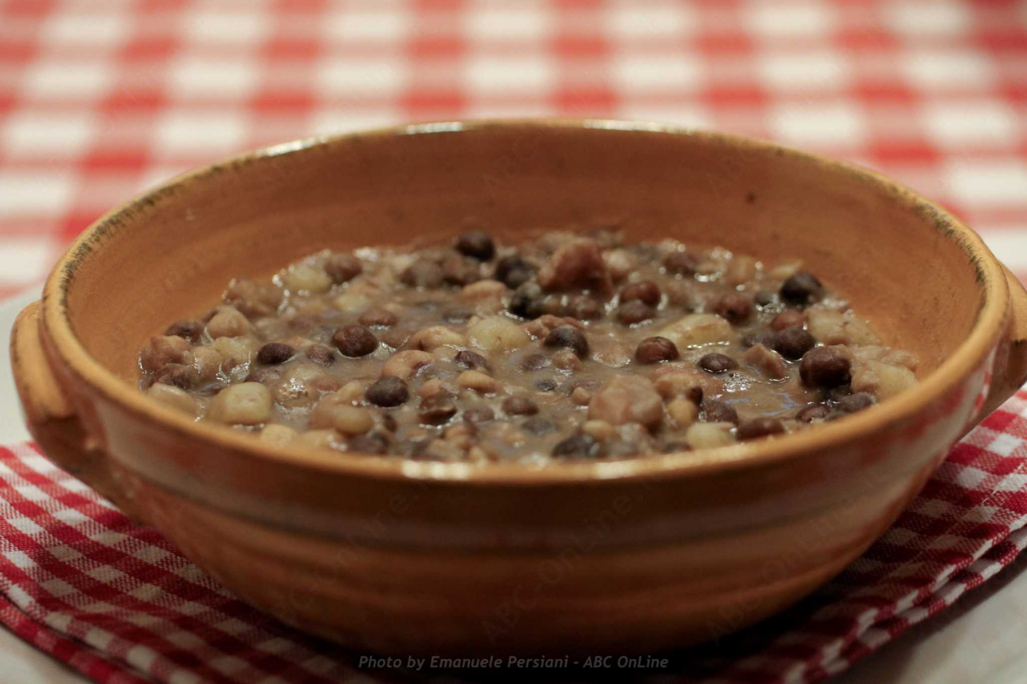 zuppa di legumi misti secchi ricetta